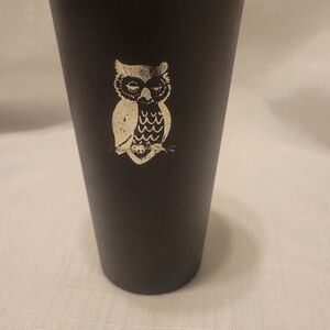 Elegant Black Tumbler with Owl Design